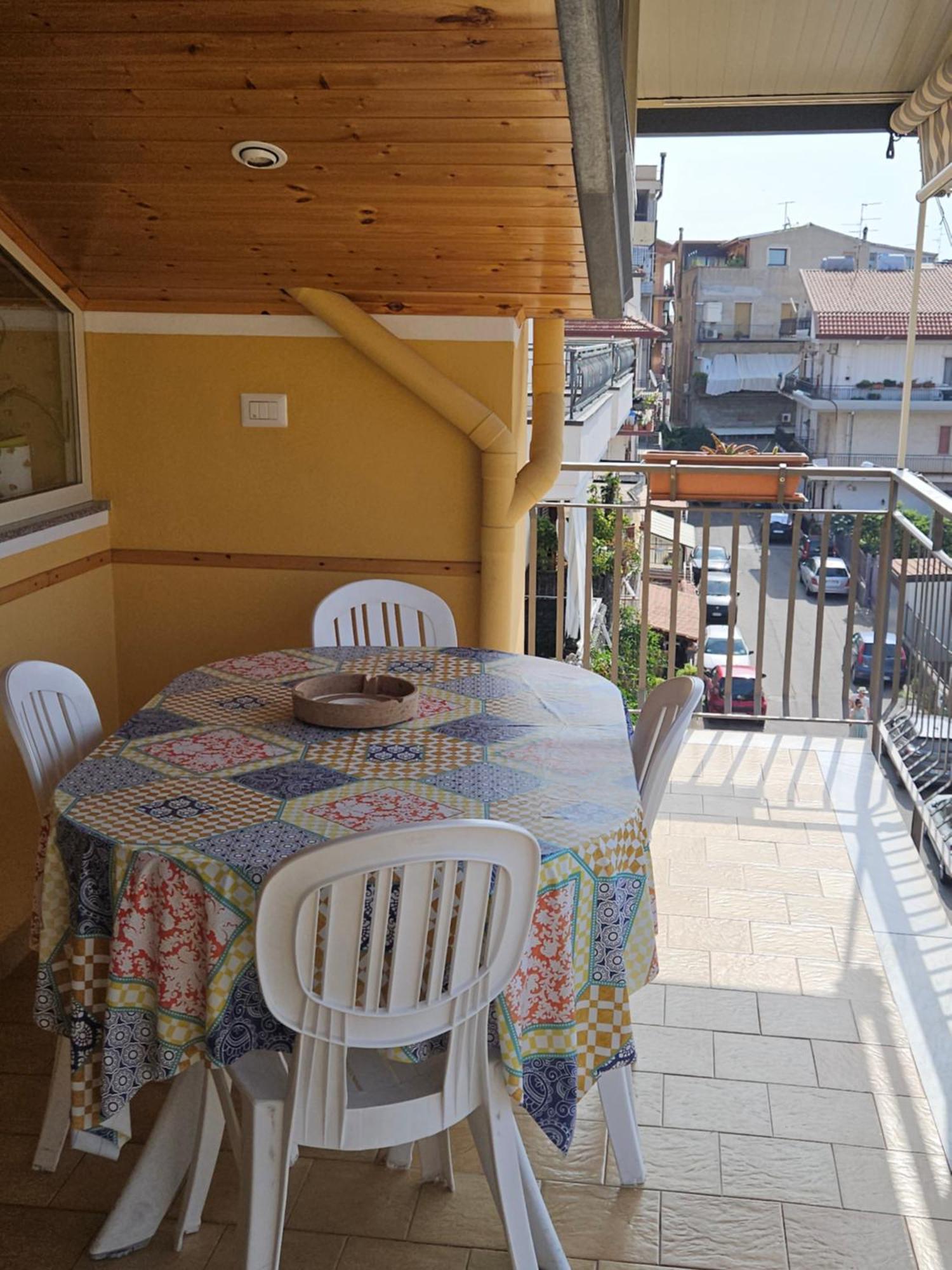 Tiziana Apartment Giardini Naxos Exterior foto
