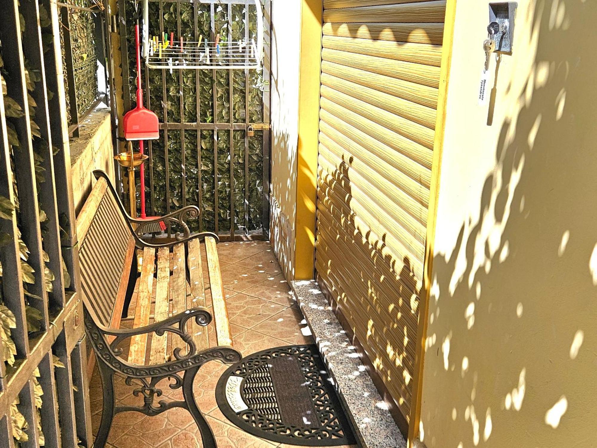 Tiziana Apartment Giardini Naxos Exterior foto